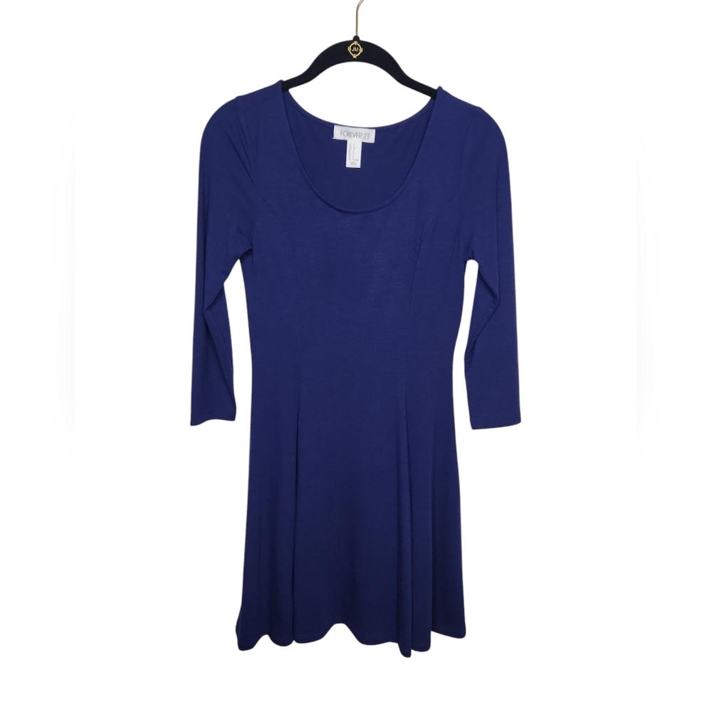 Vintage Forever 21 Women's Blue Quarter Sleeve Fit and Flare Dress Size S